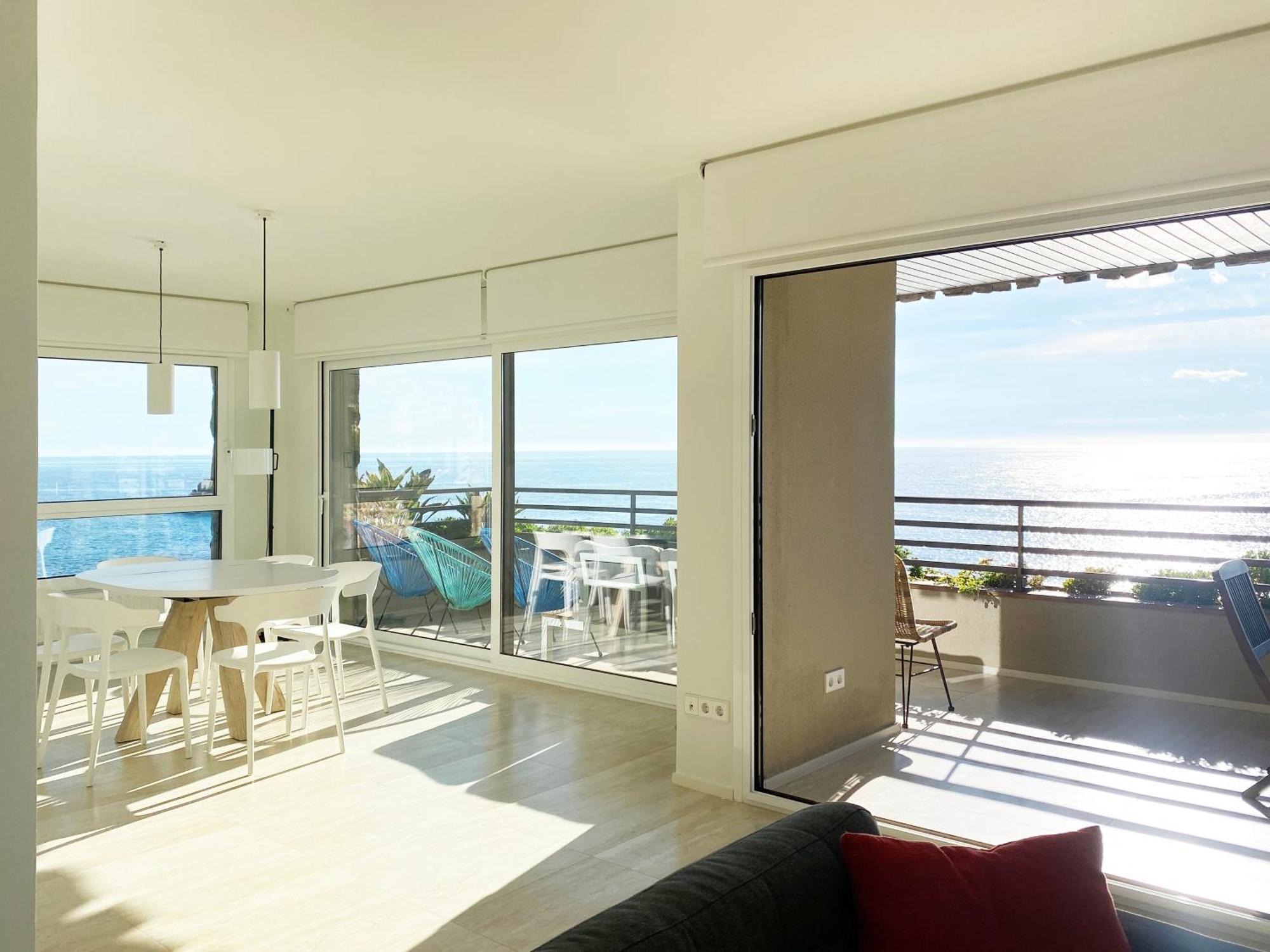 Magnificent Apartment At The Sea Front Of Tossa De Mar Exterior photo